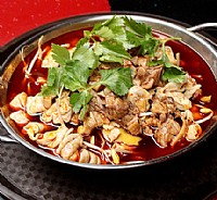 重庆活鸡馆的香辣鸡锅
