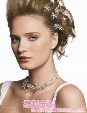 闪亮伴娘首饰时尚搭配推荐5