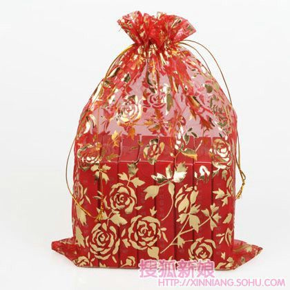 传统婚礼当天不可或缺的十件物品1