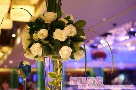 婚礼小摆设 鲜花用处大2