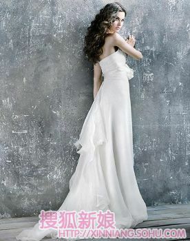 jesuspeiro婚纱尽显女性古典美12