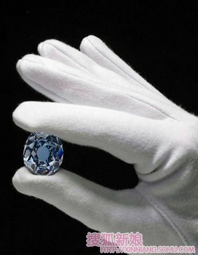 坚定真假钻石的6个方法1