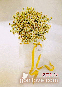 餐桌上鲜花的摆放学问3