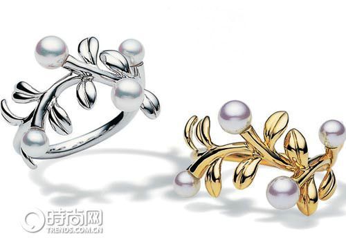 让梦幻钻戒点缀你新婚的蜜梦7