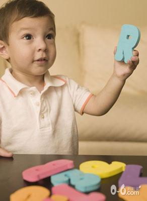 家中培养宝宝学英语，也很简单