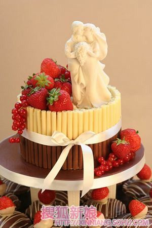 浓情蜜意的婚礼蛋糕4