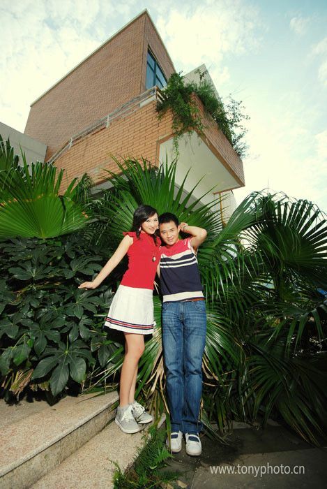 唯美的户外婚纱摄影照片5