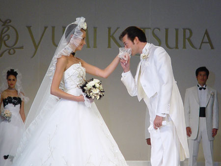 2010年低调素婚成时尚1