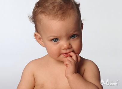 婴儿总吮手，这样卫生吗？
