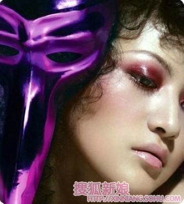 今年最流行的红色婚礼妆3