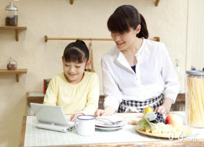 谁是孩子最重要的性教育老师