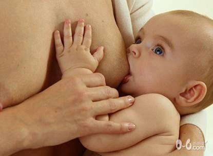 不同阶段，宝宝的大便应该怎样才正常？