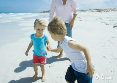 宝宝混龄玩耍到底好不好？