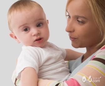 宝宝跟其他的小朋友打架,怎么办?