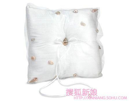 情谊枕出来 唯美婚戒枕9