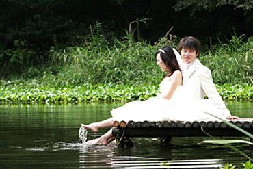 水边婚纱外景推荐5