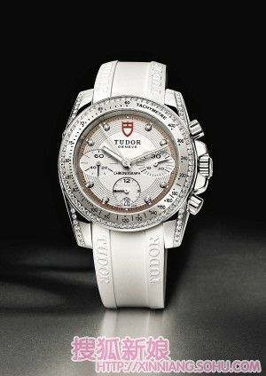 腕表配珠宝 更惹女人爱1