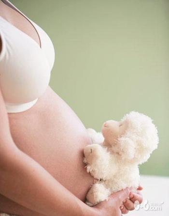 临产前应坚持每天数胎动