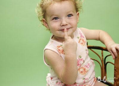 拥有高智商宝宝，看以下条件