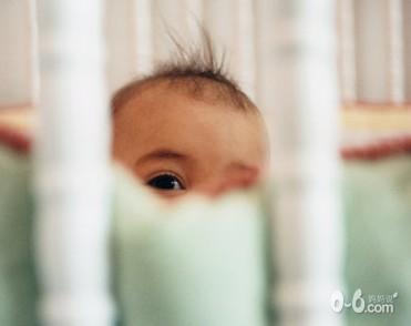 宝宝很内向，该怎么办？