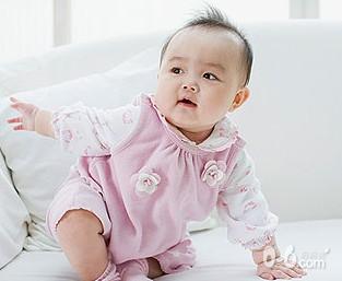 0-3个月的宝宝辅食该如何添加？