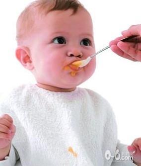 0-3个月的宝宝辅食该如何添加？