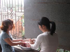 情暖惊现“女杀手”