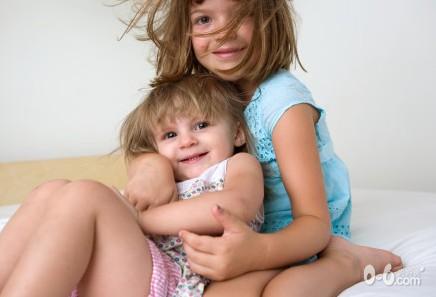 细数宝宝的五个成长危机