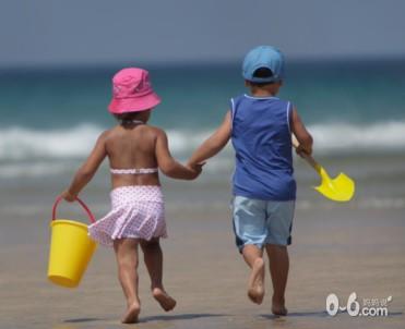 细数宝宝的五个成长危机