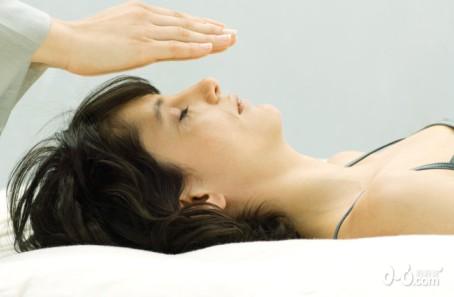 八个简单方法，让你远离产后腰痛