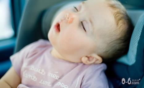 让宝宝不晕车的好办法