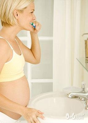 孕期出现口臭是怎么回事?