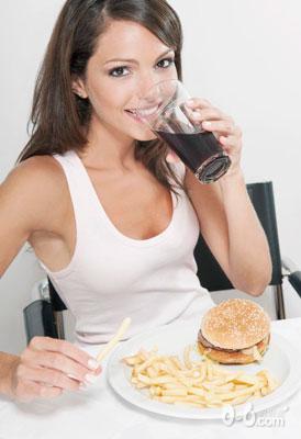 孕妇应控制喝含糖饮料