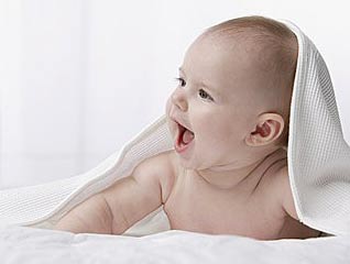 宝宝独睡、裸睡还是和衣睡？