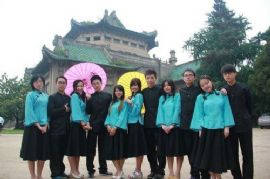 又是一年毕业季：创意无限的毕业照