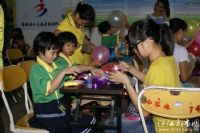 中秋月，花灯情