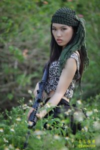 穿越火线的美女全方位攻击！