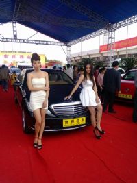 万人购车节拍了几个车模，不看后悔～