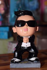 哇！逛精品店竟然让我看到传说中的鸟叔！