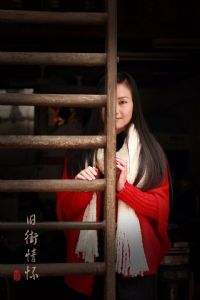 《老街情怀》。。。