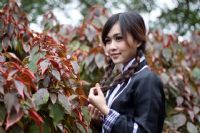 新湖公园里的美少女