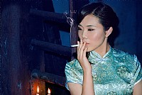 魅惑 两张  大家喜欢那个风格 求点评