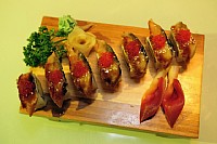 先上一张寿司片，流流口水先。