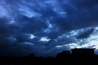 月黑风高——胆小慎入！呵呵~~~~~~~~~