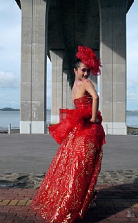 人比花娇动港城