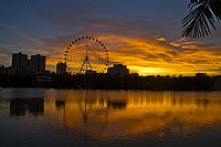 港城晚霞红满天