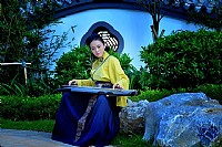 弥影人像:江南琴