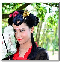 祝各位美女们、帅哥们“七夕”节快乐无比