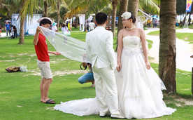 帐篷节上的幸福恋人+漫柔