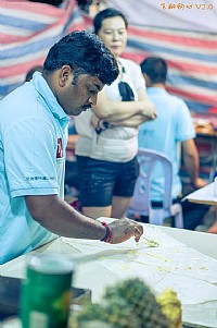 2013美食节吃货填肚